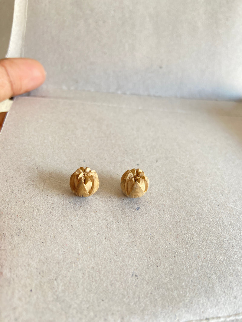 Handmade Tulsi earrings, Kamal shape ￼