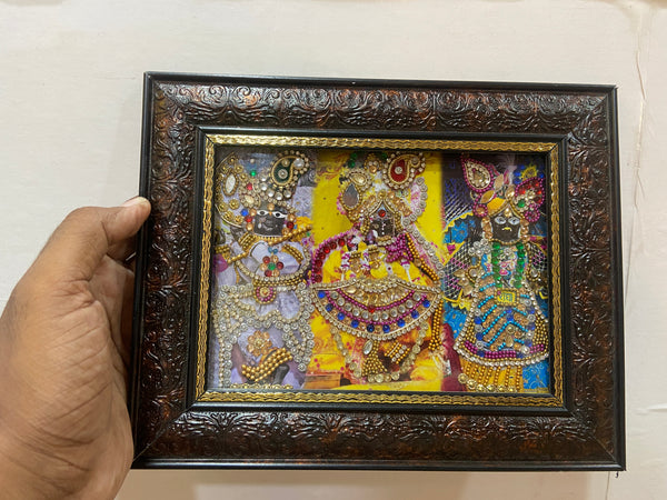 Hand crafted singer Radharamanji,radhaVallabhJi ,bankebihariji Chitrapat Seva