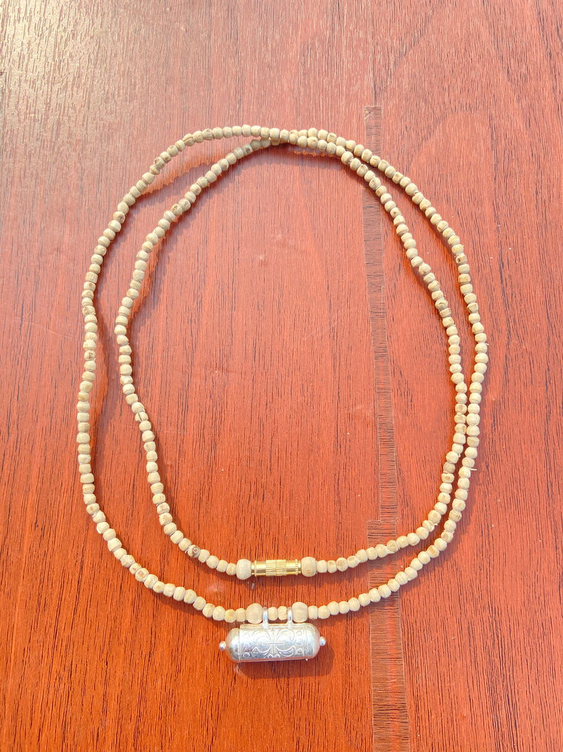 2 Round Silver Kavch Fill Brajraj &Barik Kanthi Mala (32 Inch) Original Tulsi mala   pyarovrindavanstore￼