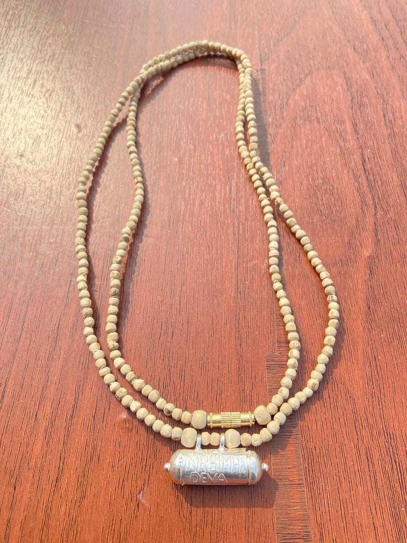 2 Round Silver Kavch Fill Brajraj &Barik Kanthi Mala (32 Inch) Original Tulsi mala   pyarovrindavanstore￼