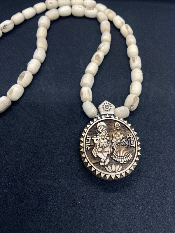Shree Radha Krishan Tulsi Locket & Origenal Tulsi mala (18 inch )