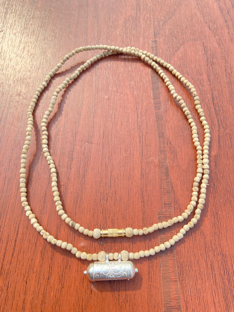 2 Round Silver Kavch Fill Brajraj &Barik Kanthi Mala (32 Inch) Original Tulsi mala   pyarovrindavanstore￼