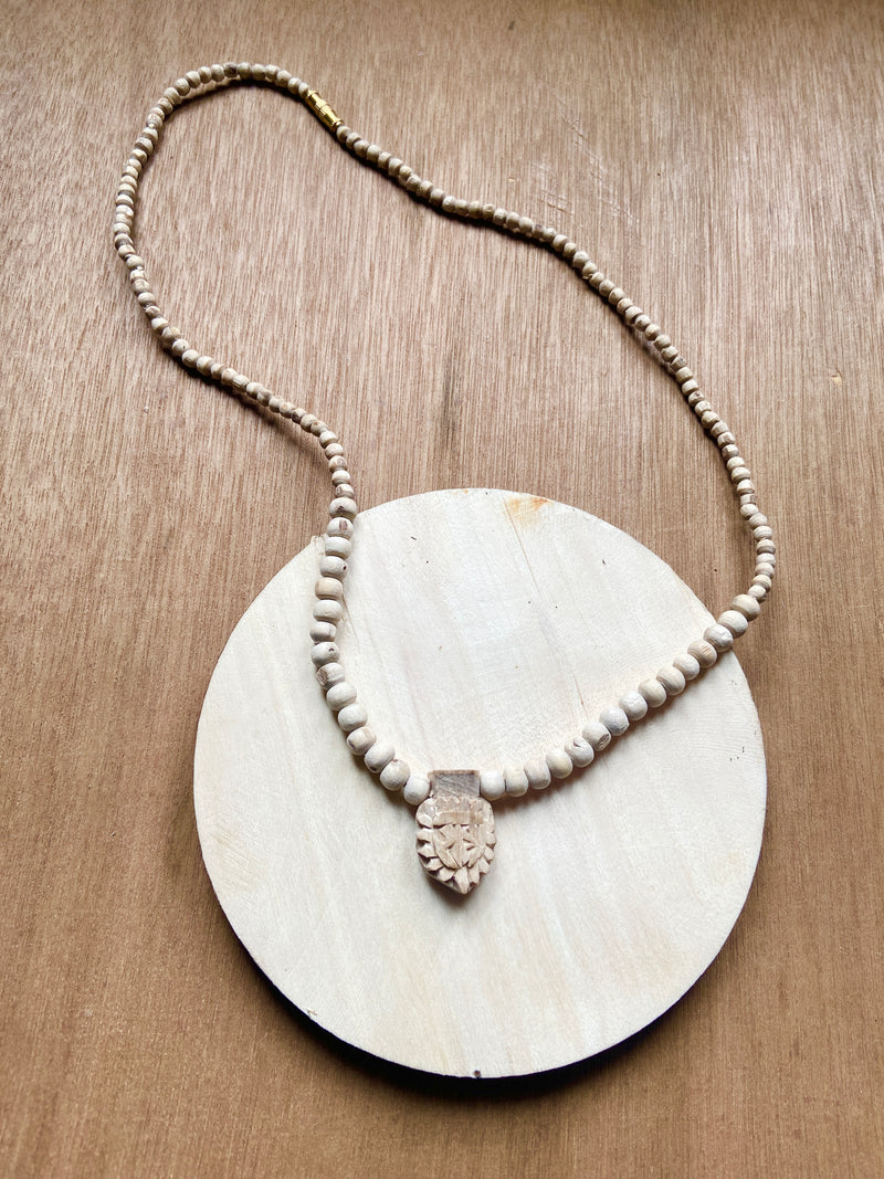 Radha Small Handemade Tulsi 🌿 Locket Round Beads And Barik Beads Kanthi Mala ( 18 inch ) original Tulsi Mala ￼