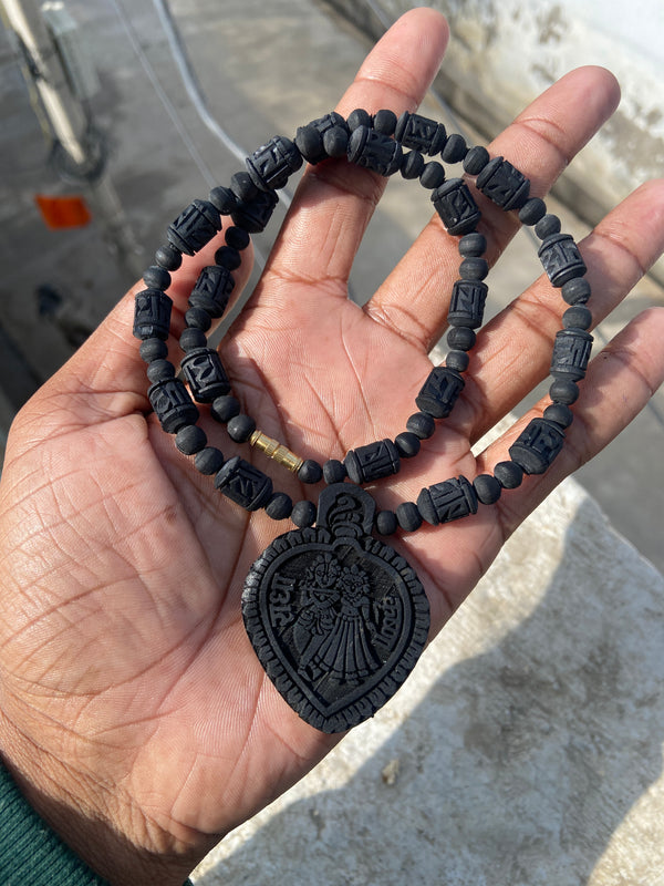 Radhakrishnan Tulsi 🌿 Black  Locket & Radha naam handmade tulsi Black beats (18 inch )