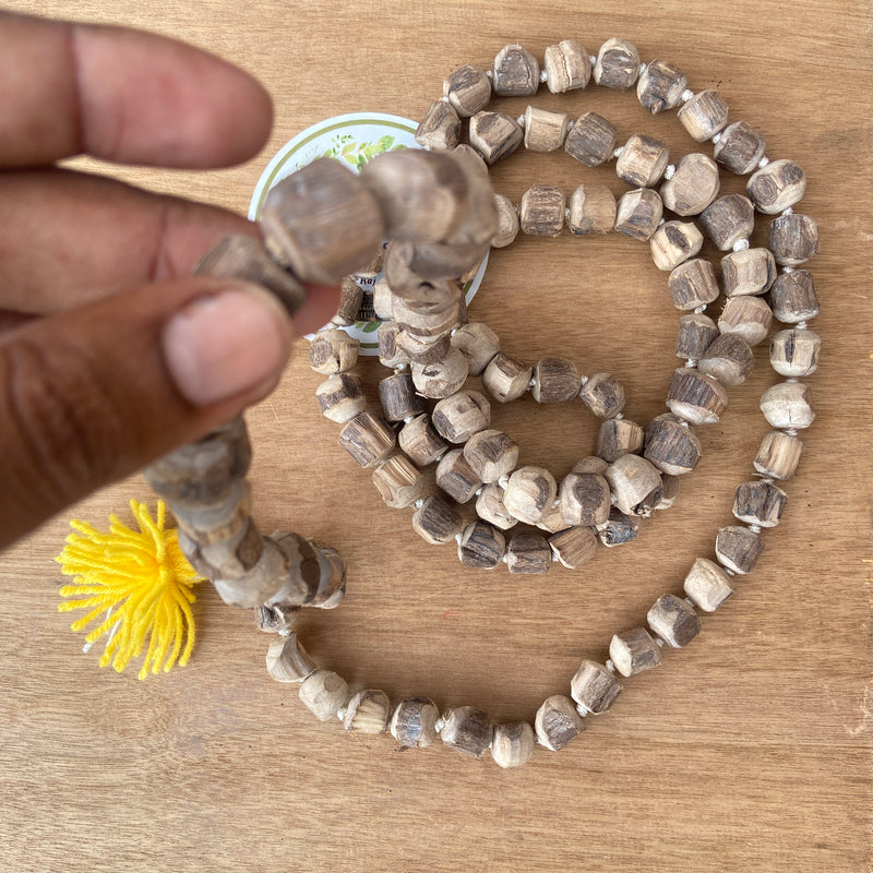 [108+1] 16-18 MM Tulsi Japa Mala