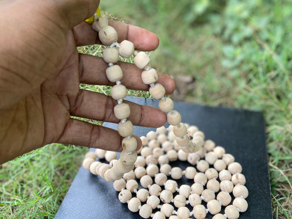 [12mm] 108+1 tulsi jap mala