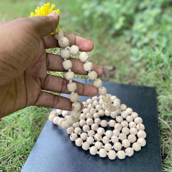 [12mm] 108+1 tulsi jap mala